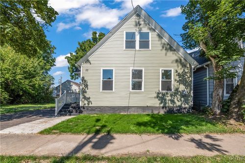 32 Violetta St, Rochester, NY, 14608-2742 | Card Image