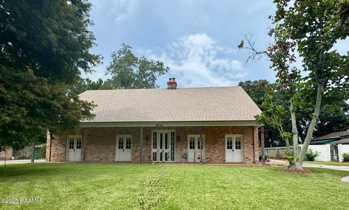 2015 Old Jeanerette Rd, New Iberia, LA, 70563-2904 | Card Image