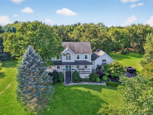 83 Heritage Ln, Lagrangeville, NY, 12540-5946 | Card Image
