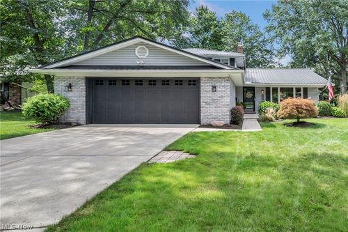 1980 Salem Pkwy, Westlake, OH, 44145-3347 | Card Image