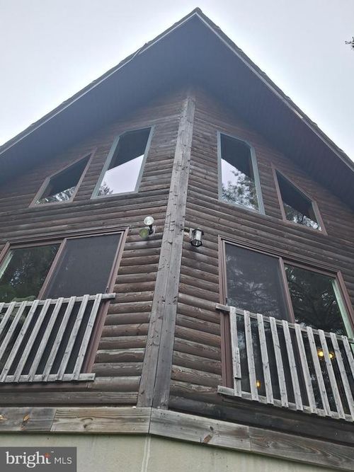 104 Pine Top Trl, OAKLAND, MD, 21550-3082 | Card Image