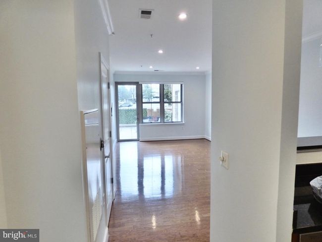 UNIT-118 - 11800 Sunset Hills Rd, Condo with 1 bedrooms, 1 bathrooms and null parking in RESTON VA | Image 6