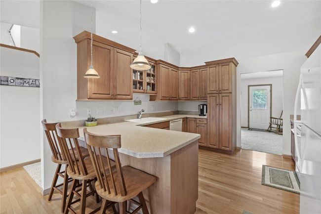 A - 664 J Ave Ne, Condo with 3 bedrooms, 3 bathrooms and null parking in Cedar Rapids IA | Image 11