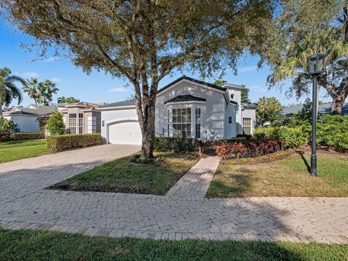 320 Sunset Bay Ln, Palm Beach Gardens, FL, 33418-4589 | Card Image