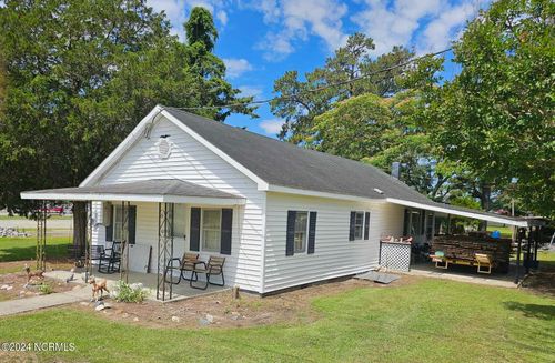 2630 Prison Camp Rd, Williamston, NC, 27892-9469 | Card Image