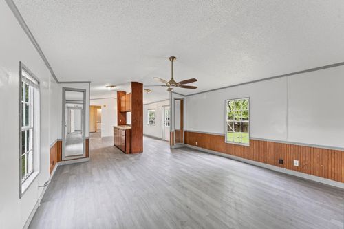 118 Canvasback Cay St N, Baytown, TX, 77523-3189 | Card Image