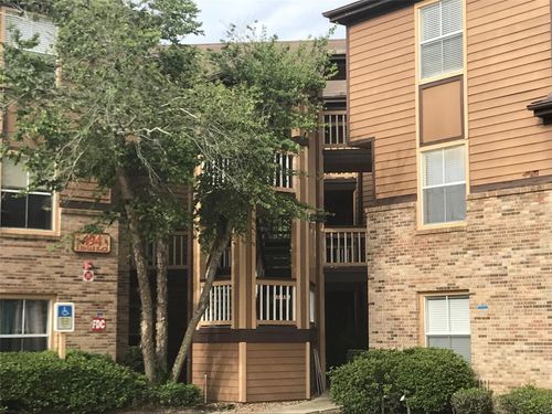 apt-202-494 N Pin Oak Pl, LONGWOOD, FL, 32779-5940 | Card Image
