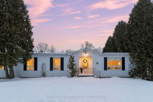 3 Donald Dr, Oro Medonte, ON, L0L1T0 | Card Image