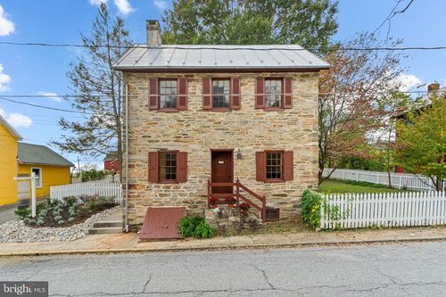 120 E Main St, BURKITTSVILLE, MD, 21718-9216 | Card Image