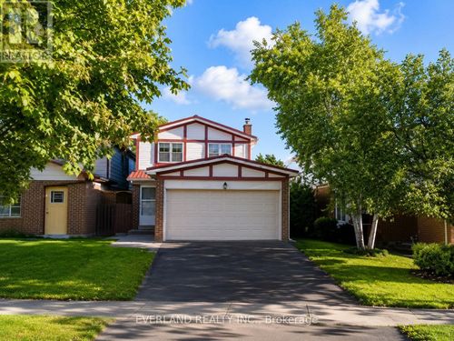 3 Hartleywood Dr, Scarborough, ON, M1S3N1 | Card Image