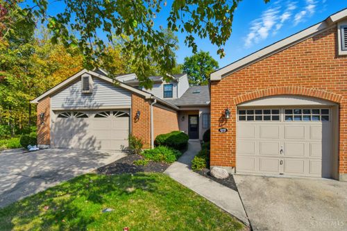 5172 Londonderry Dr, Sharonville, OH, 45241-6024 | Card Image