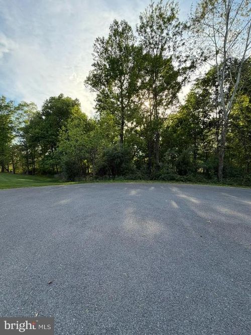 Lot 14 Sierra Dr, Martinsburg, WV, 25403-1133 | Card Image