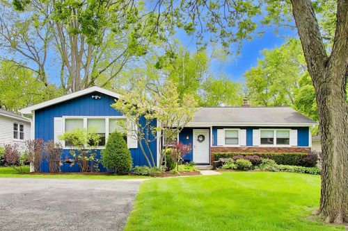 157 Walton St, Barrington, IL, 60010-4653 | Card Image