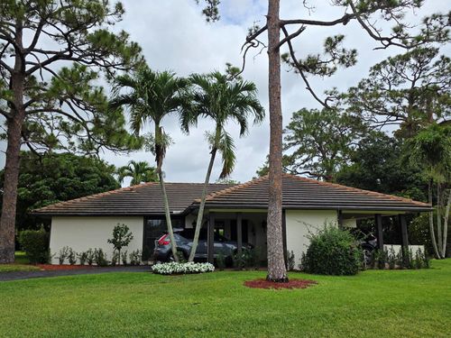 435 Pine Villa Dr, Atlantis, FL, 33462-1219 | Card Image