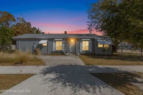 1811 Hickory St, Melbourne, FL, 32901-4618 | Card Image