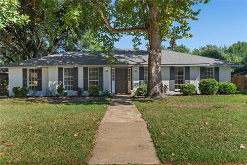 207 Heyman Ln, Alexandria, LA, 71303-3430 | Card Image