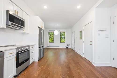 2-366 2nd St, Jersey City, NJ, 07302-2626 | Card Image