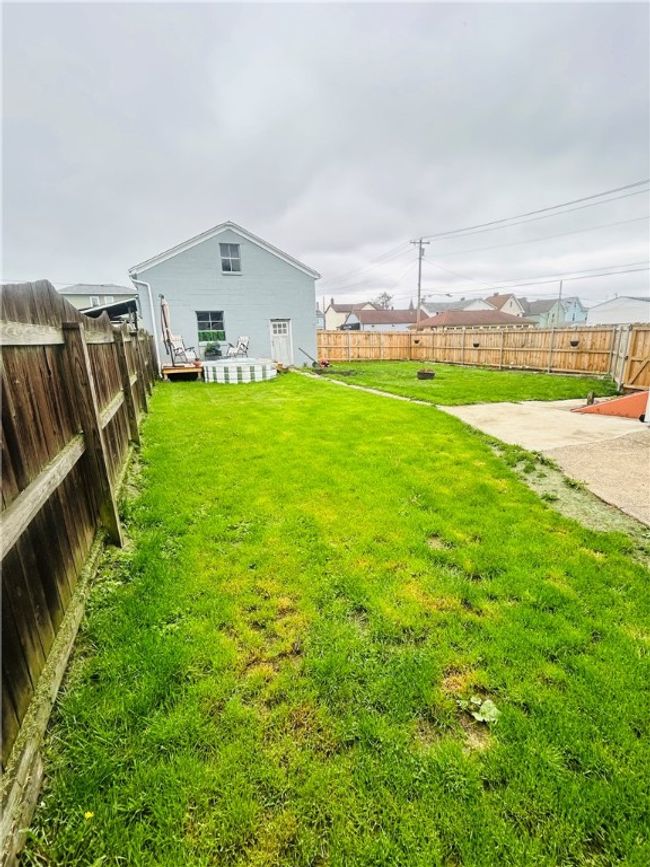 1300 Ridge Ave, House other with 3 bedrooms, 2 bathrooms and null parking in Latrobe PA | Image 24