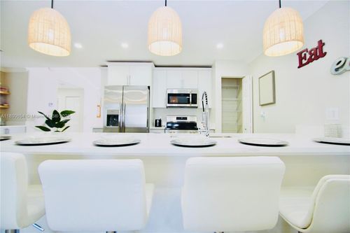 244-244 Nw 6th Ave, Delray Beach, FL, 33444-2743 | Card Image