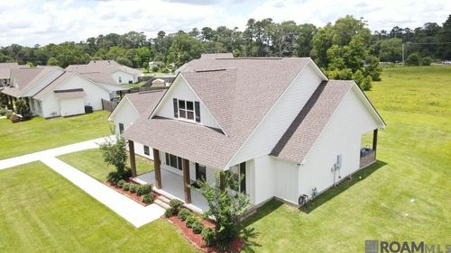 7521 Yucan Rd, Denham Springs, LA, 70726-1278 | Card Image