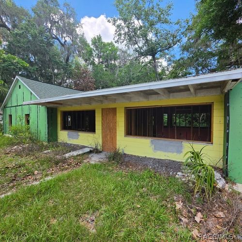 8869 E Ogden Ln, Floral City, FL, 34436-2854 | Card Image