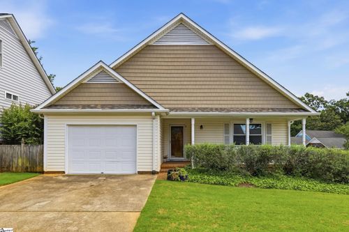 33 Tilbury Way, Greenville, SC, 29609-3909 | Card Image