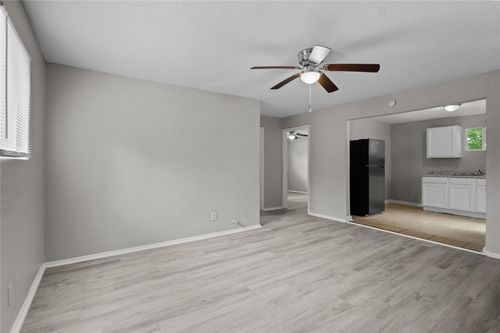 apt-a-2328 Boss St, La Marque, TX, 77568-4073 | Card Image