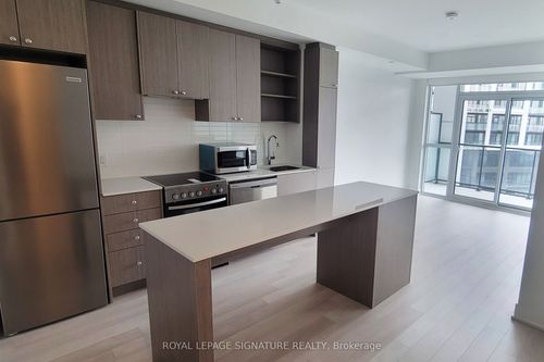 510-50 George Butchart Dr, North York, ON, M3K0C9 | Card Image