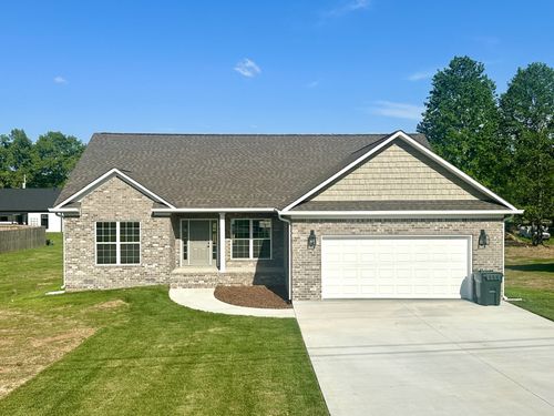 415 Bumpas Rd, Lawrenceburg, TN, 38464-4532 | Card Image