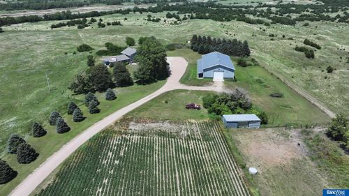 701 W 18 Rd, Phillips, NE, 68865-4109 | Card Image