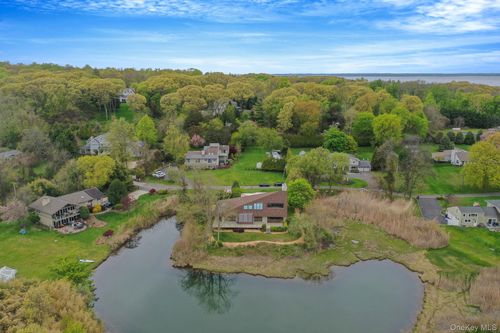 5 Kew Ct, Huntington, NY, 11743-1943 | Card Image