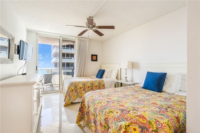 APT-702S - 3554 Ocean Dr, House attached with 2 bedrooms, 2 bathrooms and null parking in Vero Beach FL | Image 26