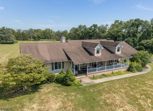 80 Deer Hill Rd, LEBANON, NJ, 08833-4333 | Card Image