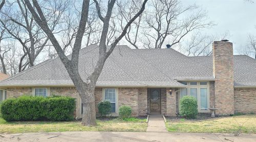 7519 Ravenswood Rd, Granbury, TX, 76049-4744 | Card Image