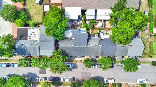 535 E Gordon St, Townhouse with 2 bedrooms, 2 bathrooms and null parking in savannah GA | Image 5