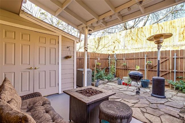 32 Abbey Rd, Condo with 2 bedrooms, 2 bathrooms and null parking in Euless TX | Image 34