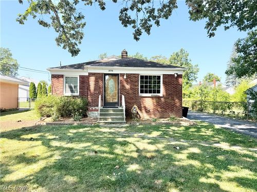 2770 Park Dr, Lorain, OH, 44052-4948 | Card Image