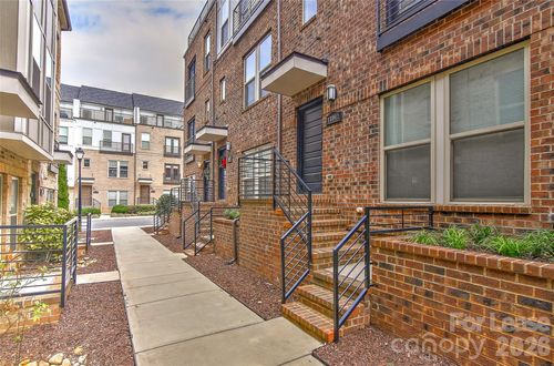 13047 Tinton Ave, Charlotte, NC, 28204-3577 | Card Image