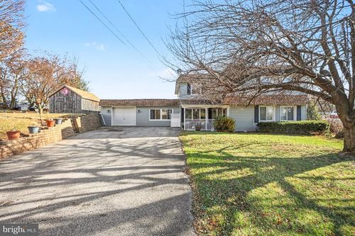 53 S Franklin St, DALLASTOWN, PA, 17313-2005 | Card Image