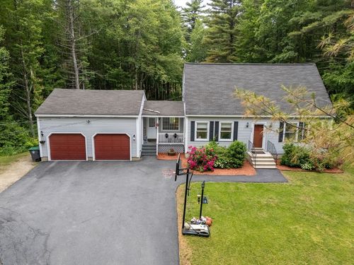 224 Church Rd, Pembroke, NH, 03275-2902 | Card Image