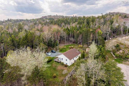 6867 St Margarets Bay Road, Boutiliers Point, NS, B3Z1W5 | Card Image