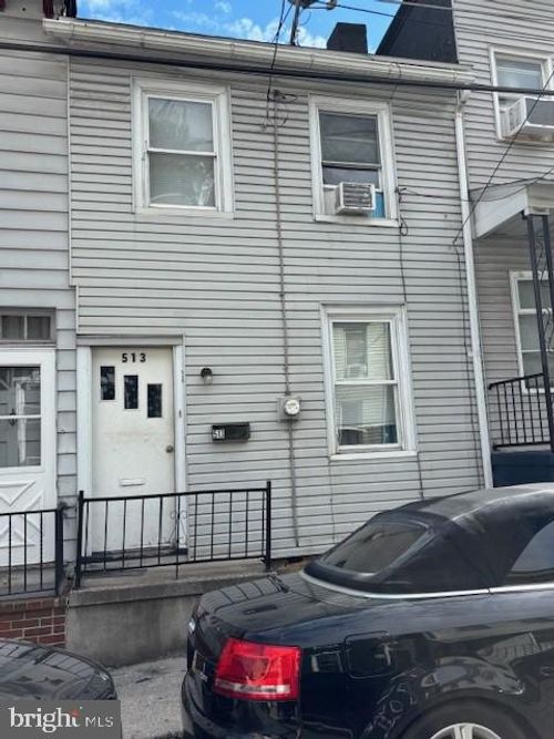 513 W Arch St, POTTSVILLE, PA, 17901-2838 | Card Image