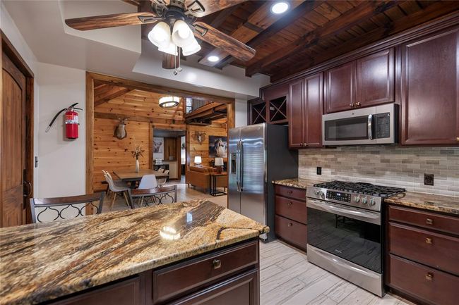 358 Bridgeview Dr, House other with 3 bedrooms, 3 bathrooms and null parking in Onalaska TX | Image 6