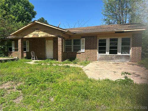 831 9th St, Boswell, OK, 74727-2109 | Card Image