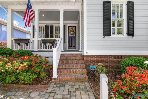 25 Chalkstone St Nw, Huntsville, AL, 35806-5239 | Card Image
