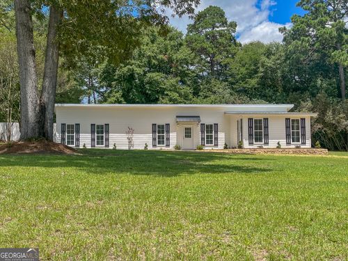 824 Beach Dr, Dublin, GA, 31027-2587 | Card Image