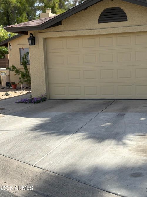 4813 W Krall St, Glendale, AZ, 85301-4165 | Card Image