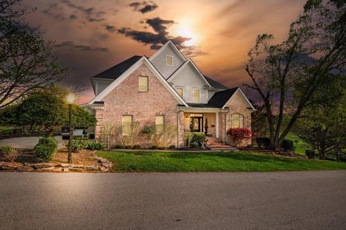 189 Oakwood Dr, London, KY, 40744-5413 | Card Image