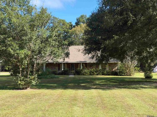 16323 Shetland Ave, Greenwell Springs, LA, 70739-5926 | Card Image