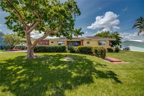 2809 Cheryl St, MATLACHA, FL, 33993-9750 | Card Image